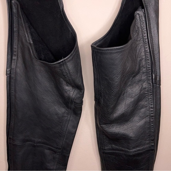 Mens Medium Hot Leathers Black Leather Chaps Biker Adjustable Fit Classic Unisex - Picture 9 of 10